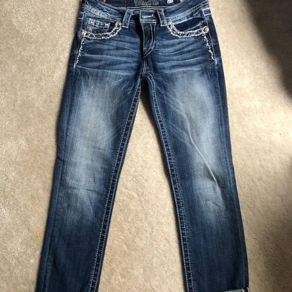 Barely worn jeans - Picture 2 of 2
